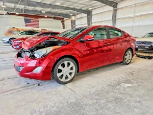 Hyundai Elantra 1.8L 4 2012