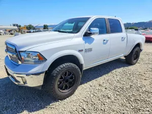 RAM 1500 5.7L 8 2015
