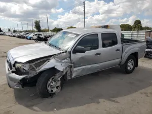 Toyota Tacoma 4.0L 6 2015