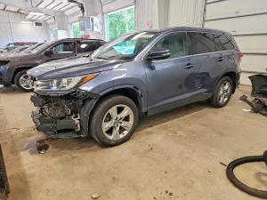 Toyota Highlander 3.5L 6 2018
