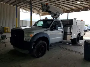 Ford F-450 6.8L 10 2012