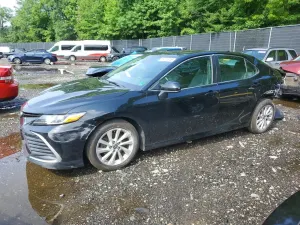 Toyota Camry 2.5L 4 2021