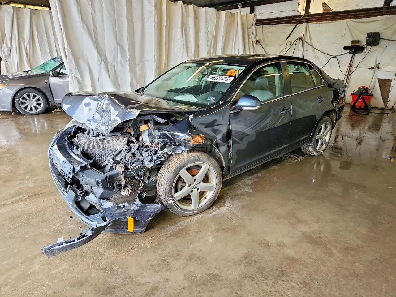 Volkswagen Jetta 2.0L 4 2010