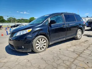 Toyota Sienna 3.5L 6 2012