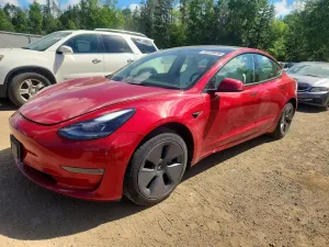 Tesla Model 3 2022
