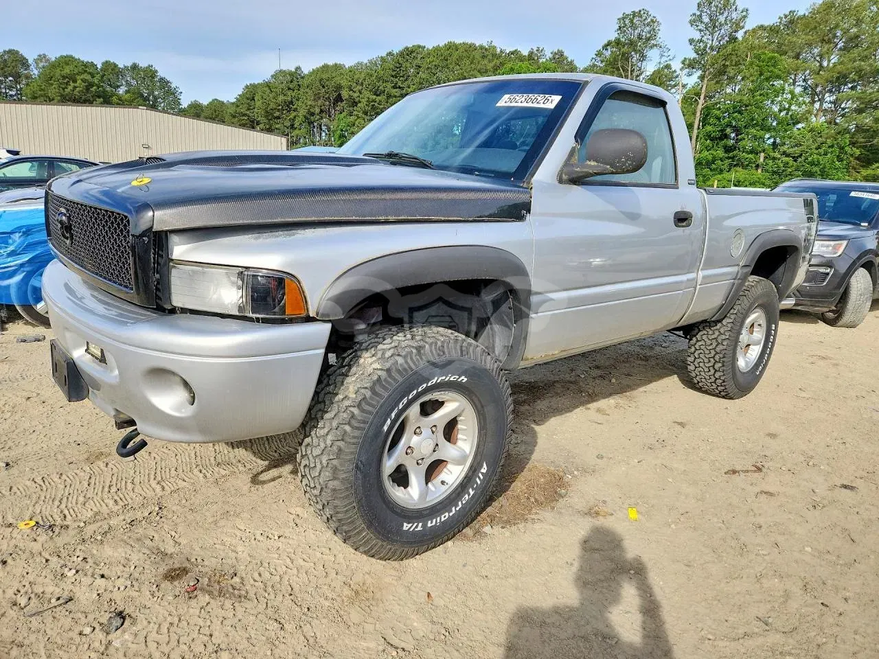 Dodge RAM 5.9L 8 2001