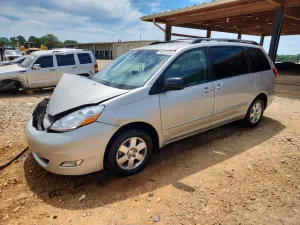 Toyota Sienna 3.3L 6 2006
