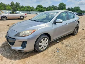 Mazda 3 2.0L 4 2013