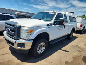 Ford F-250 6.2L 8 2015
