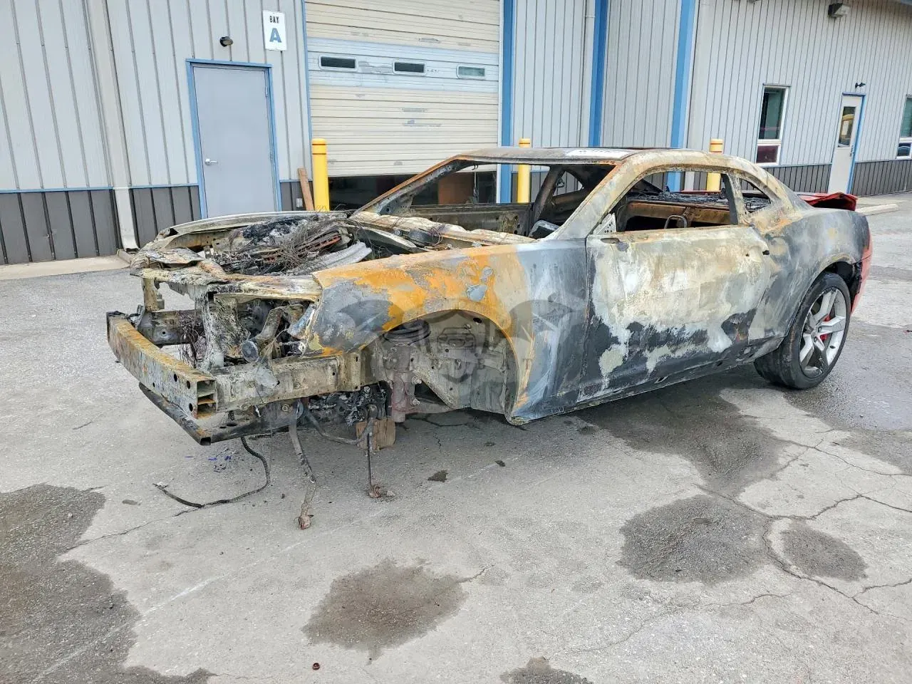 Chevrolet Camaro 6.2L 8 2010