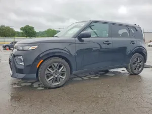 Kia Soul 2.0L 4 2021