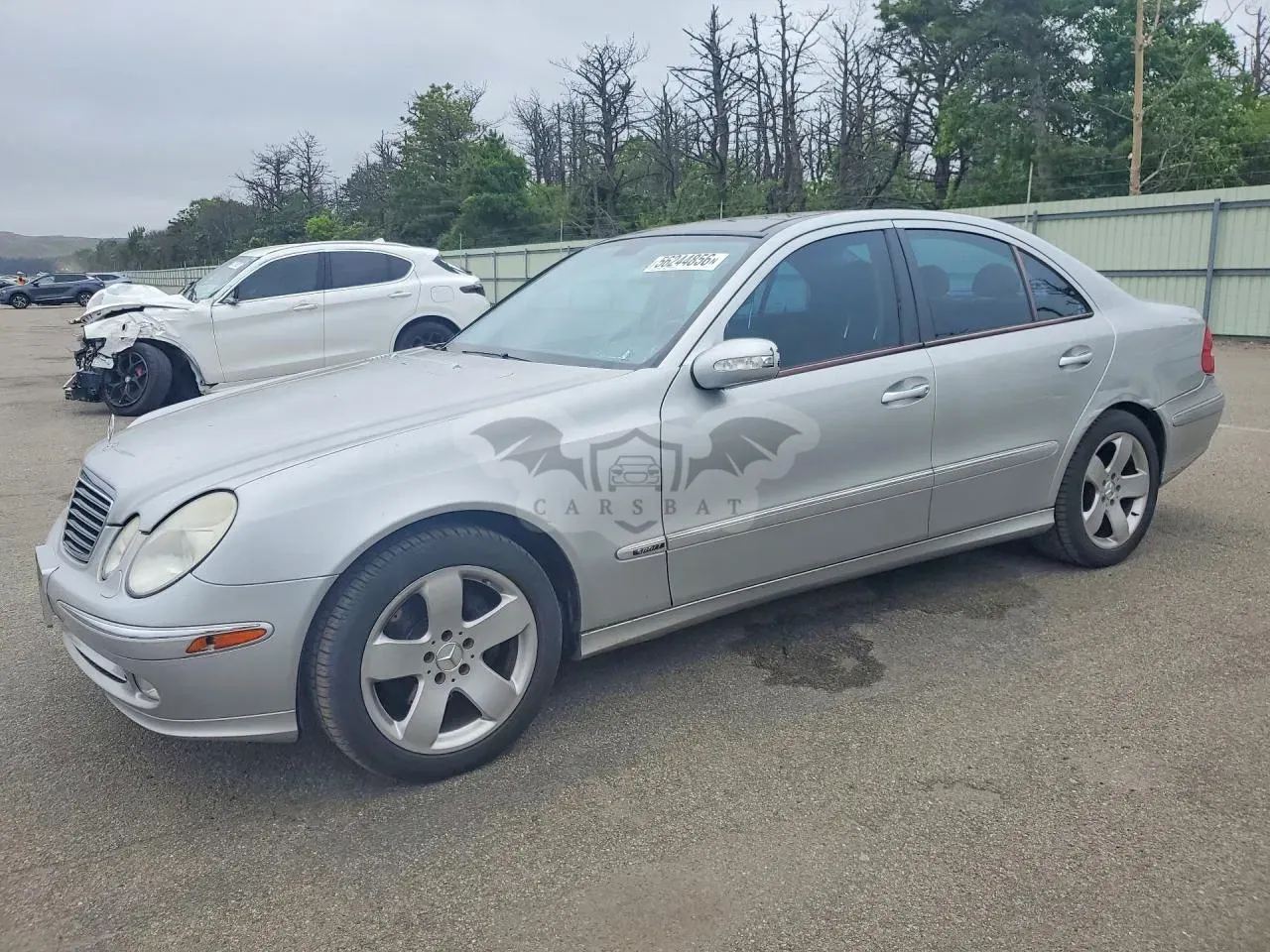 Mercedes-Benz E 5.0L 8 2003