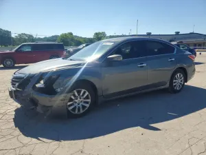Nissan Altima 2.5L 4 2015