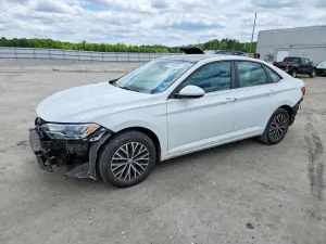 Volkswagen Jetta 1.4L 4 2021