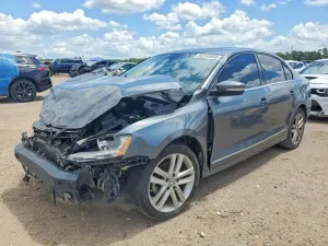 Volkswagen Jetta 1.8L 4 2017