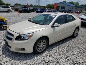 Chevrolet Malibu 2.4L 4 2013