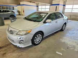 Toyota Corolla 1.8L 4 2013