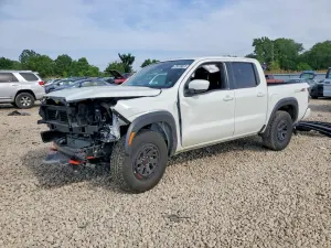 Nissan Frontier 3.8L 6 2026