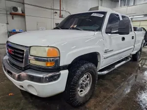 GMC Sierra 6.6L 8 2003