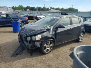 Chevrolet Aveo (Sonic) 1.4L 4 2015