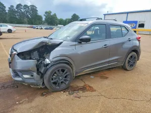 Nissan Kicks 1.6L 4 2020