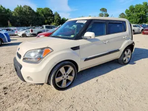 Kia Soul 2.0L 4 2011