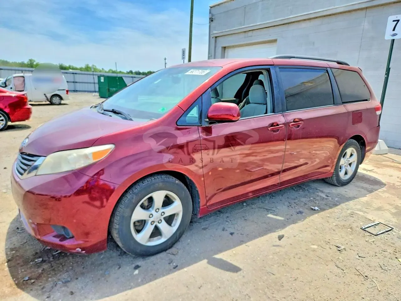 Toyota Sienna 3.5L 6 2012