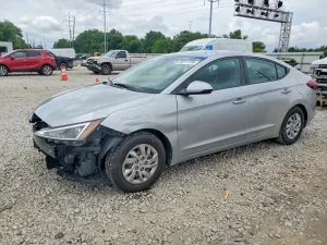 Hyundai Elantra 2.0L 4 2020