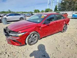 Hyundai Elantra 2.0L 4 2025