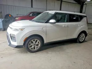 Kia Soul 2.0L 4 2020