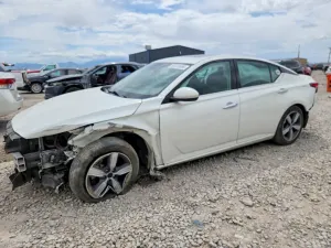 Nissan Altima 2.5L 4 2019