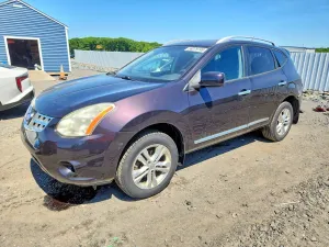 Nissan Rogue 2.5L 4 2013