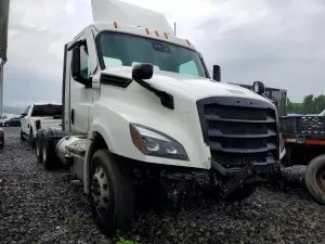 Freightliner Cascadia 12.8L 6 2023