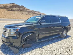 Chevrolet Suburban 5.3L 8 2016