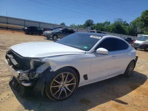Genesis G70 2.0L 4 2022