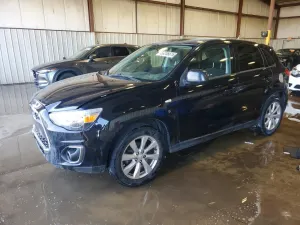 Mitsubishi Outlander 2.0L 4 2015