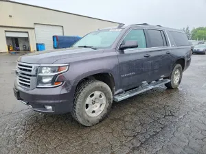 Chevrolet Suburban 5.3L 8 2016