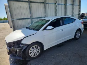 Hyundai Elantra 2.0L 4 2019