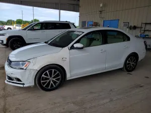 Volkswagen Jetta 1.4L 4 2017