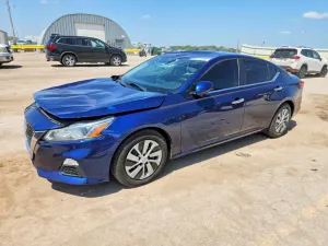 Nissan Altima 2.5L 4 2019