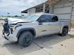 Toyota Tundra 3.4L 6 2024