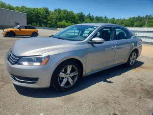 Volkswagen Passat 2.5L 5 2012