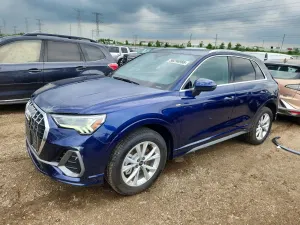 Audi Q3 2.0L 4 2025