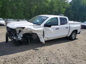 Chevrolet Colorado 2.7L 4 2024