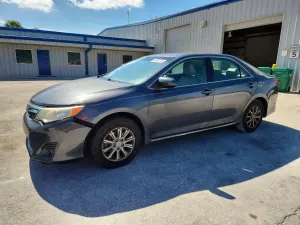 Toyota Camry 2.5L 4 2014