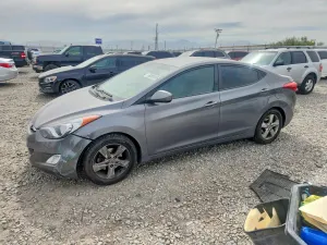 Hyundai Elantra 1.8L 4 2013
