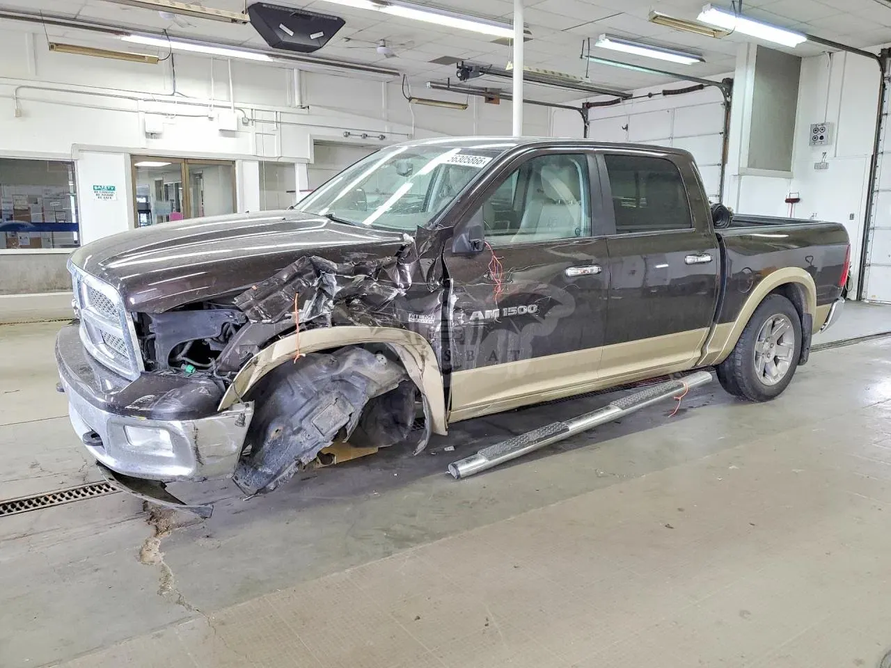 Dodge RAM 5.7L 8 2011