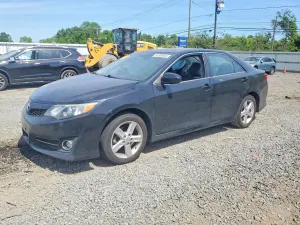 Toyota Camry 2.5L 4 2014