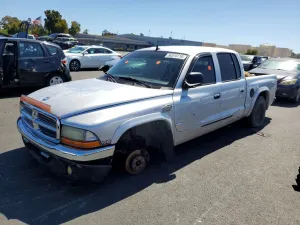 Dodge Dakota 3.9L 6 2002