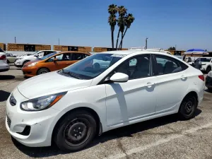Hyundai Accent 1.6L 4 2013